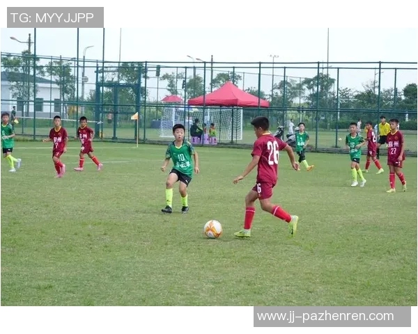 2024赛季超三联赛揭幕战正式拉开战幕，引领足球新纪元